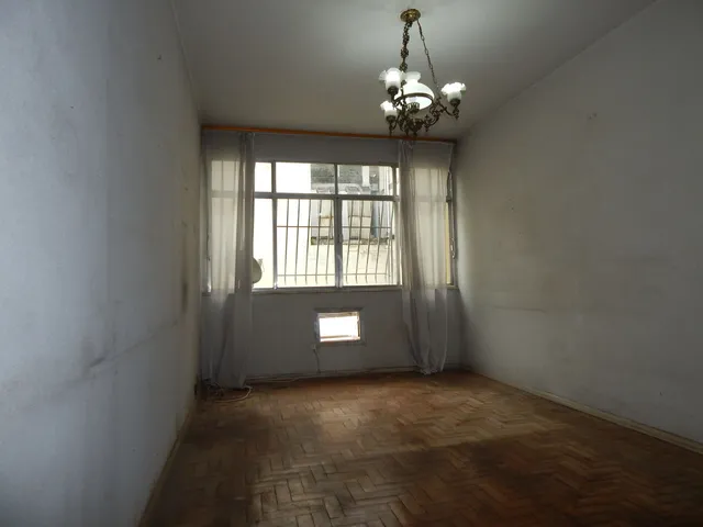 Imagem 1: Apartamento 02 quartos, com vaga, no Centro de Niterói