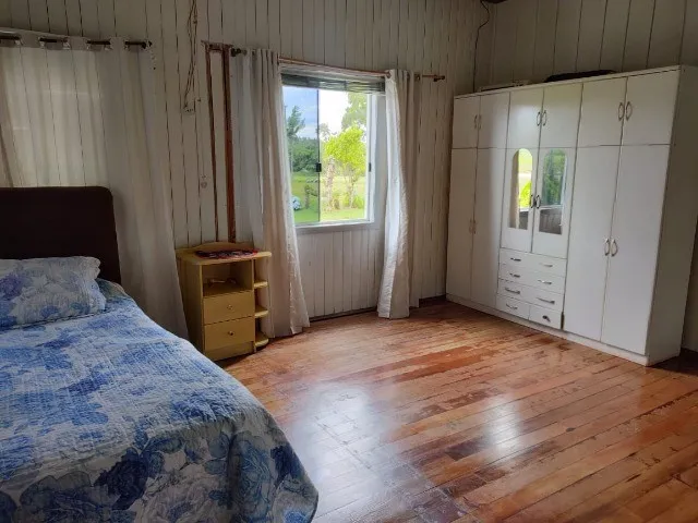 Imagem 2: LINDO SITIO COM 24.000 M² COM CASA, LAGOA, POMAR DE FRUTAS, LOCALIDADE DE MIRADOR RIO