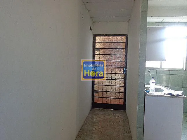 Imagem 6: Apartamento com 2 Dormitorio(s) localizado(a) no bairro Rubem Berta em PORTO ALEGRE