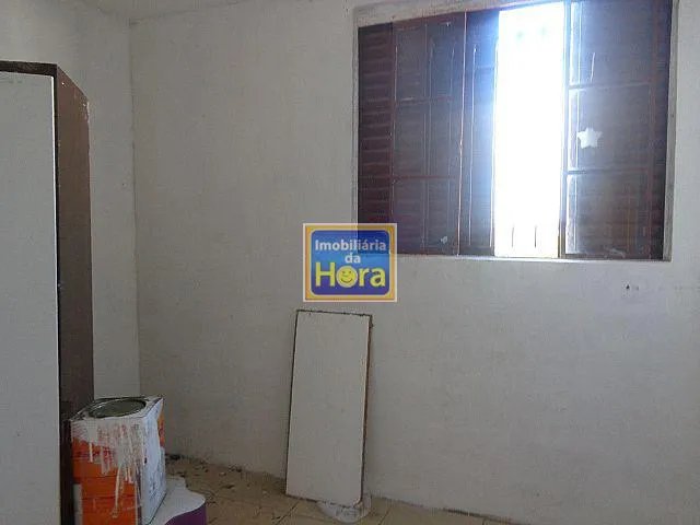 Imagem 11: Apartamento com 2 Dormitorio(s) localizado(a) no bairro Rubem Berta em PORTO ALEGRE