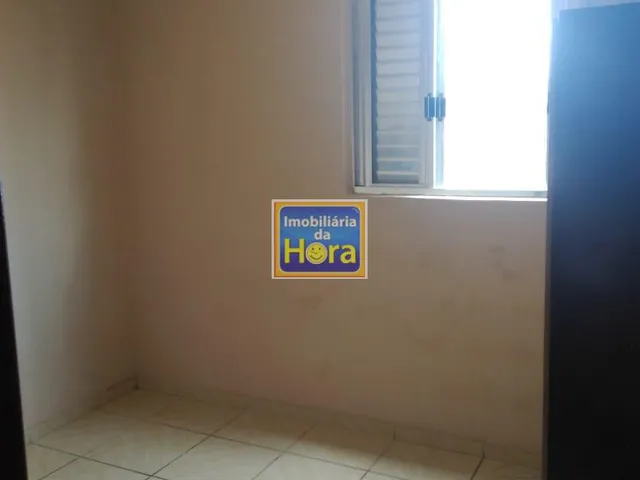 Imagem 6: Apartamento com 2 Dormitorio(s) localizado(a) no bairro Rubem Berta em PORTO ALEGRE