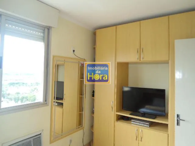 Imagem 13: Apartamento com 2 Dormitorio(s) localizado(a) no bairro Rubem Berta em PORTO ALEGRE
