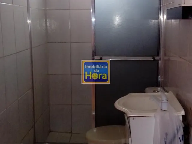 Imagem 3: Apartamento com 2 Dormitorio(s) localizado(a) no bairro Rubem Berta em PORTO ALEGRE
