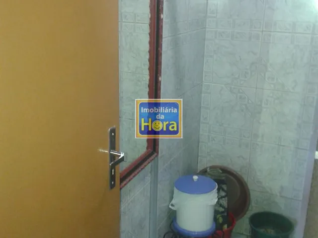 Imagem 5: Apartamento com 2 Dormitorio(s) localizado(a) no bairro Rubem Berta em PORTO ALEGRE