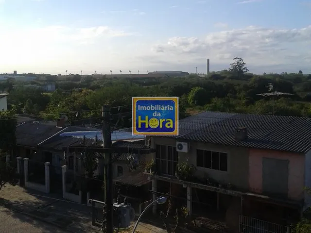 Imagem 13: Apartamento com 2 Dormitorio(s) localizado(a) no bairro Rubem Berta em PORTO ALEGRE