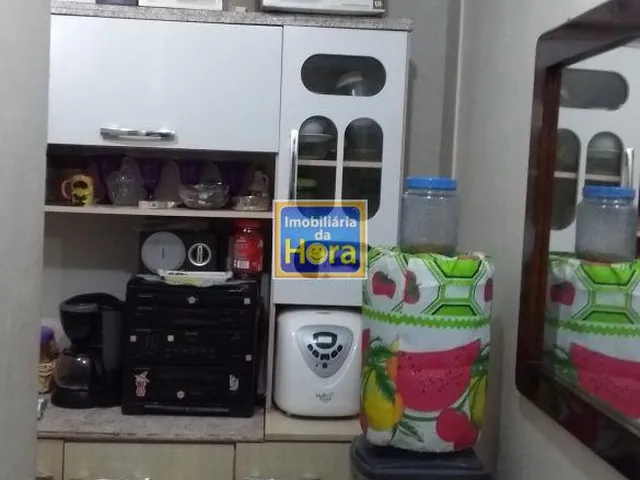 Imagem 10: Apartamento com 2 Dormitorio(s) localizado(a) no bairro Rubem Berta em PORTO ALEGRE