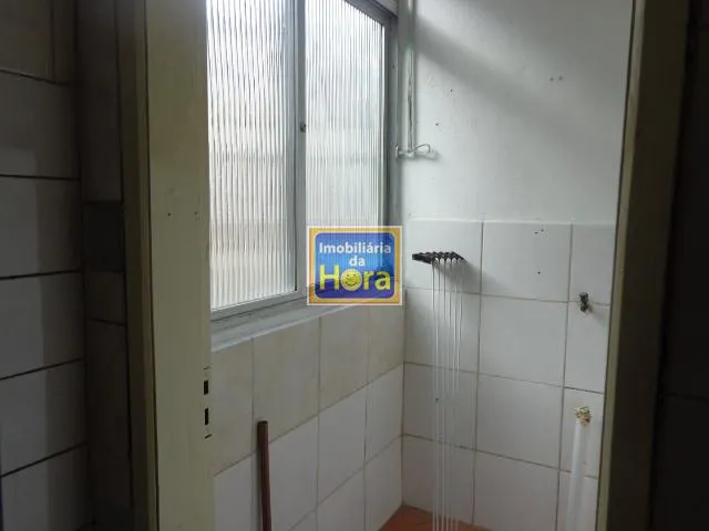 Imagem 9: Apartamento com 2 Dormitorio(s) localizado(a) no bairro Rubem Berta em PORTO ALEGRE