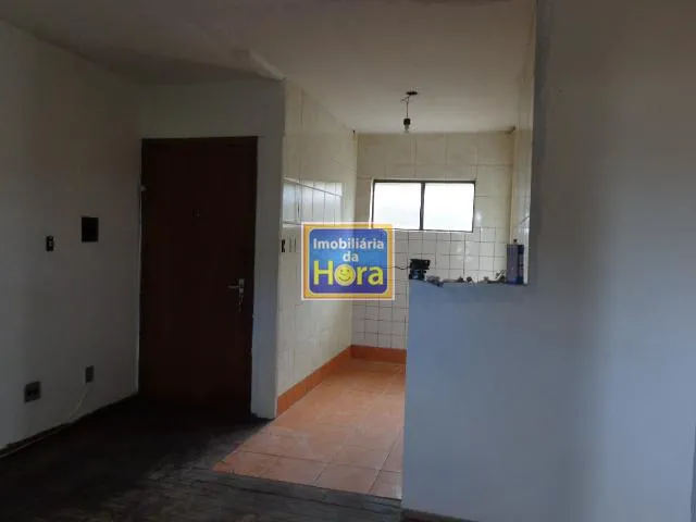 Imagem: Apartamento com 2 Dormitorio(s) localizado(a)