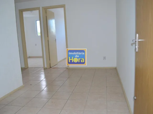 Imagem 3: Apartamento com 2 Dormitorio(s) localizado(a) no bairro Rubem Berta em PORTO ALEGRE
