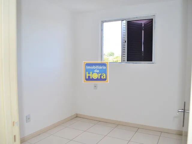 Imagem 4: Apartamento com 2 Dormitorio(s) localizado(a) no bairro Rubem Berta em PORTO ALEGRE