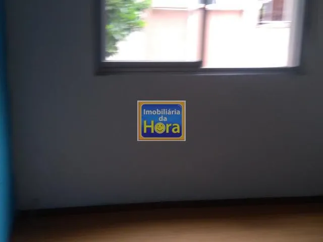 Imagem 3: Apartamento com 2 Dormitorio(s) localizado(a) no bairro Rubem Berta em PORTO ALEGRE