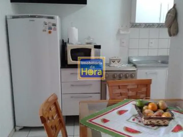Imagem 2: Apartamento com 2 Dormitorio(s) localizado(a) no bairro Rubem Berta em PORTO ALEGRE