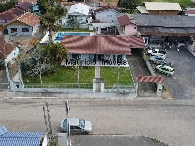 Imagem 6: Linda casa de alvenaria com piscina no Seminário, Taió, S.C. 300 m² área construída