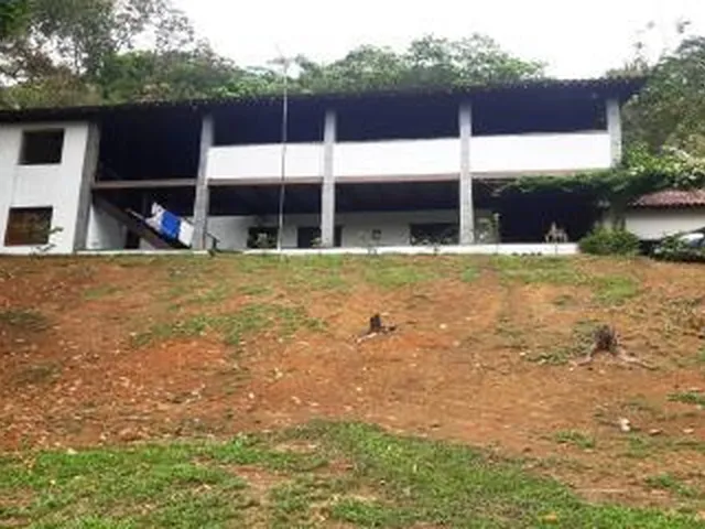 Imagem 3: Sítio para Venda em Cachoeiras de Macacu, Maraporã, 4 dormitórios, 4 suítes, 2