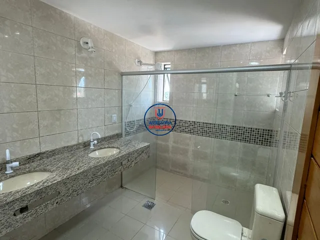 Imagem 5: Apartamento à Venda em Capim Macio - Natal/RN, com 5 Suítes, Amplas Salas e 217 m²