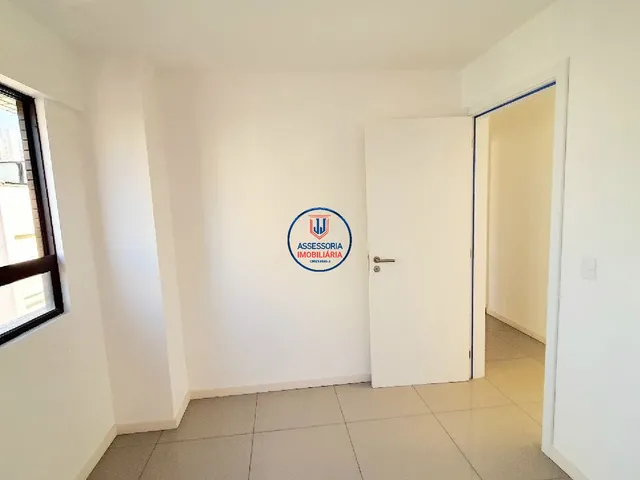 Imagem 3: Apartamento à venda em Natal-RN, bairro Tirol - 2 quartos, 1 suíte, 1 sala, 2