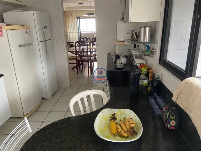 Imagem 12: Imperdível! Apartamento no Tirol, com 4 quartos, todos suítes, localização vizinha ao