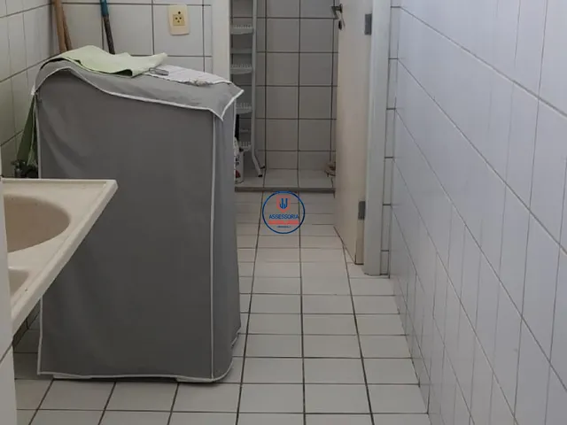 Imagem 13: Apartamento para locação em Cotovelo: 3 quartos, sendo 1 suíte, sala ampla, 2 WCs, 2