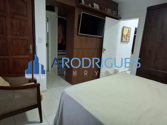 Imagem 12: LAURO DE FREITAS: Casa em Pitangueiras com 4 quartos, 4 suítes, 1 sala, 5 banheiros, 2