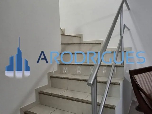 Imagem 14: LAURO DE FREITAS: Casa em Pitangueiras com 4 quartos, 4 suítes, 1 sala, 5 banheiros, 2