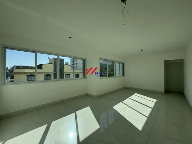 Imagem: Apartamento com quatro quartos, duas suítes