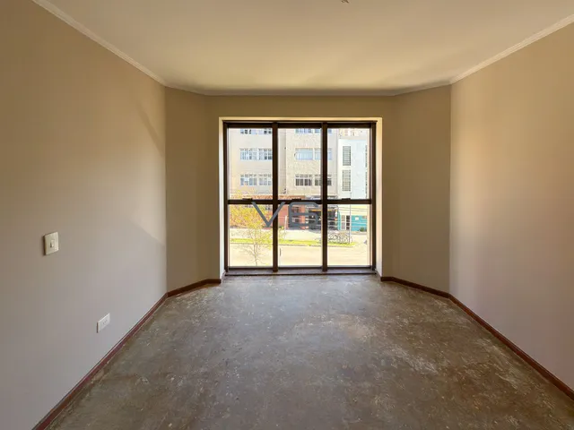 Imagem 7: Apartamento Padrão com 186m² privativos, 3 Quartos, 1 Suíte, 2 Vagas de garagem, no