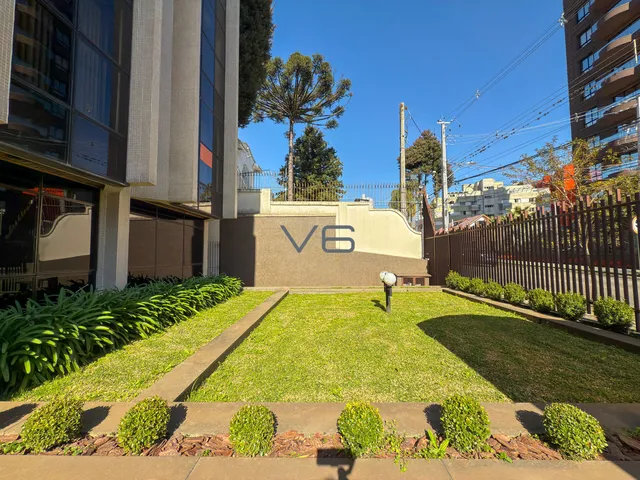Imagem 16: Apartamento Padrão com 186m² privativos, 3 Quartos, 1 Suíte, 2 Vagas de garagem, no