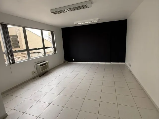Imagem: Sala Comercial À Venda no Centro de santa