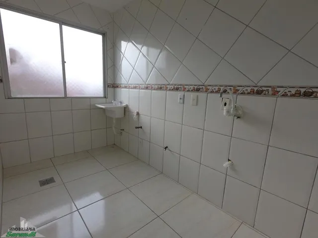 Imagem 7: Apartamento com 2 Dormitorio(S) Localizado(A) no Bairro Sarandi em Porto Alegre / Rio Gra