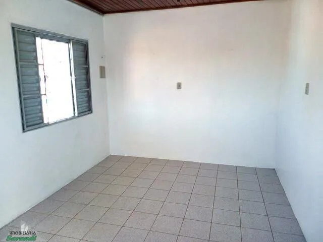 Imagem 6: Apartamento com 1 Dormitorio(S) Localizado(A) no Bairro Rubem Berta em Porto Alegre / Rio
