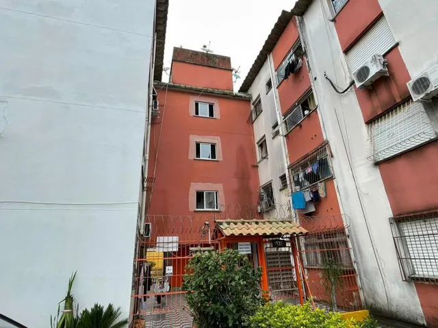 Imagem: Apartamento com 3 Dormitorio(S) Localizado(A)
