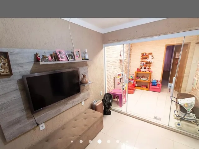 Imagem 3: OPORTUNIDADE DE COMPRAR UMA ÓTIMA CASA NA VILA TEIXEIRA C/ 3 DOR C/ ARMÁRIOS, SALA 2