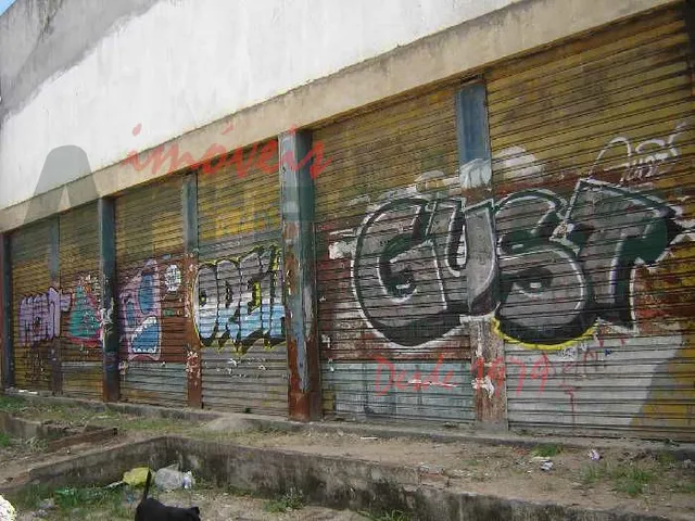 Imagem: Av. Caxangá, 3557 - Galpão