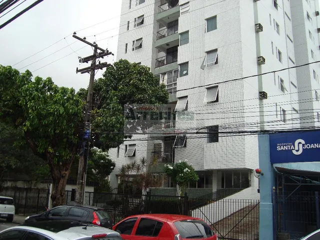 Imagem: Edf. Creoulas, 2 Dormitórios na Rua das