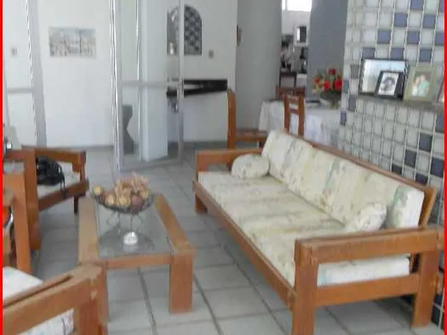 Imagem 8: Casa em Candeias