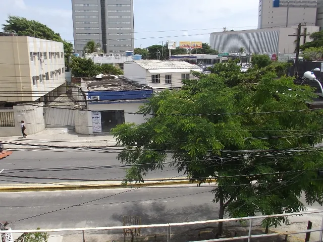 Imagem 3: Apartamento na Herculano Bandeira - 02 B
