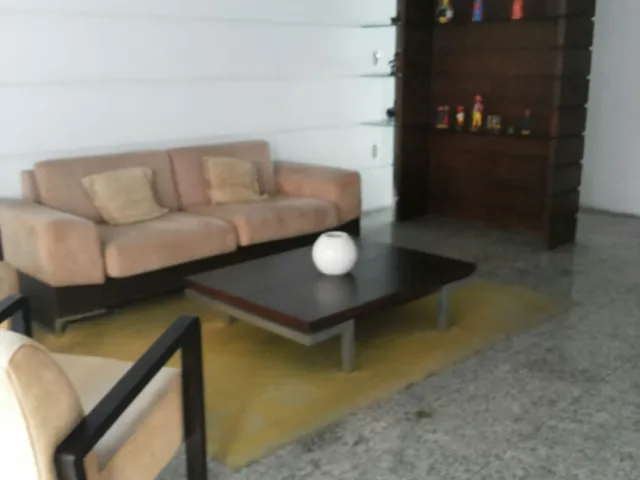Imagem: O apartamento possui 1 Dormitório, 1 Banheiro, 1 Vaga na
