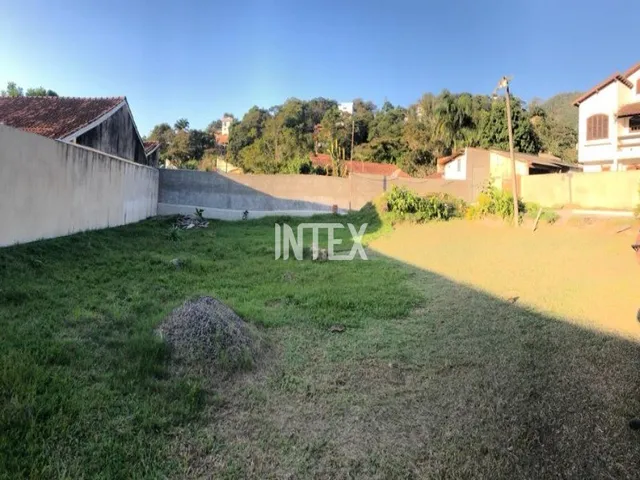 Imagem: O terreno possui 6.327m² de Área e está localizado em