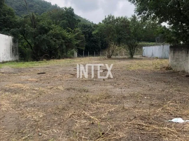 Imagem 15: Terreno, Comercial / Residencial, com 6.327,60 M² com Benfeitorias....
