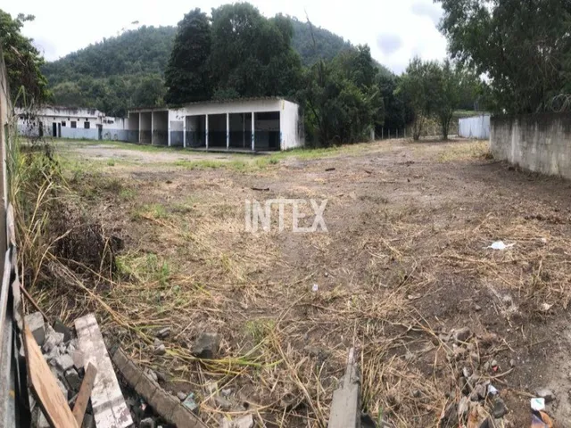 Imagem 7: Terreno, Comercial / Residencial, com 6.327,60 M² com Benfeitorias....