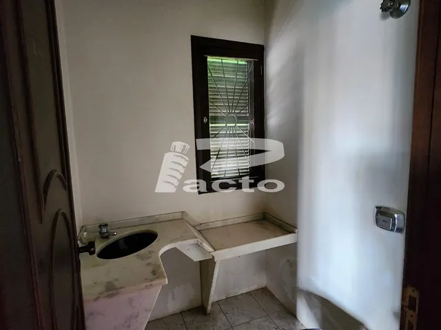 Imagem 12: Casa Comercial com Área de 243M