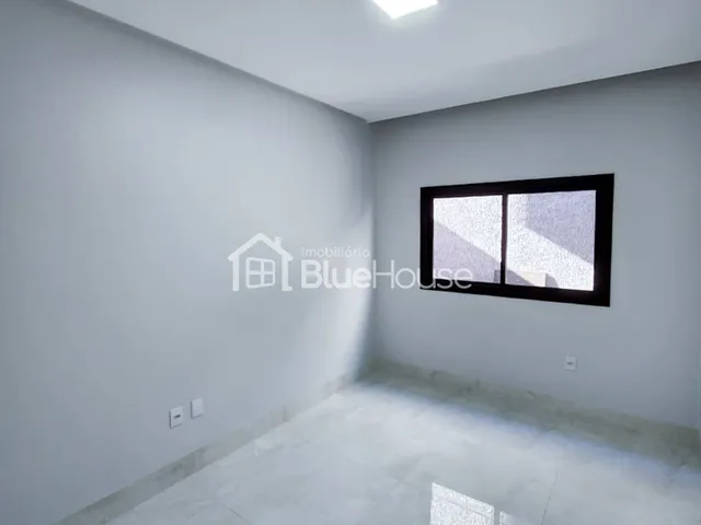 Imagem 7: Casa de 3 Quartos sendo 1 suíte em acabamento Premium no Setor Grajaú