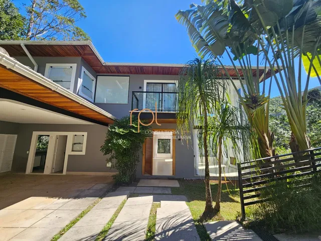 Imagem: Casa à venda no bairro Mosela - Petrópolis/RJ