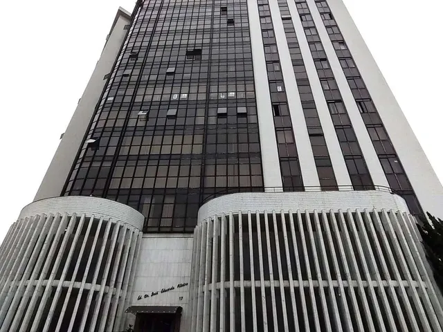 Imagem 2: Viva com Elegância e Conforto: Apartamento de 4 Quartos no Coração da Cidade!