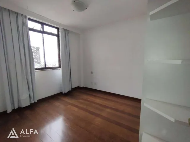 Imagem 4: Viva com Elegância e Conforto: Apartamento de 4 Quartos no Coração da Cidade!