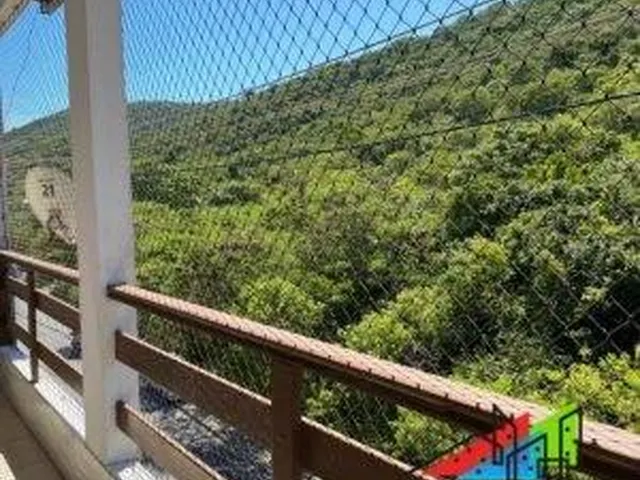 Imagem: Casa à venda em Cabo Frio, Peró, com 4