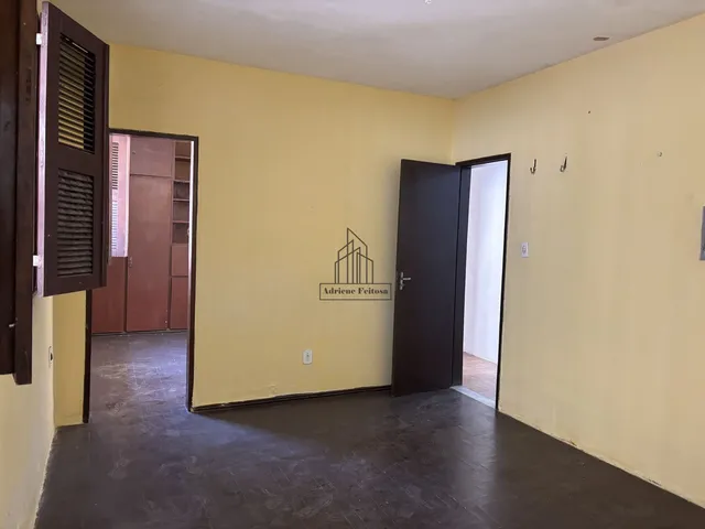 Imagem 13: Casa á venda próximo à Padaria Costa Mendes