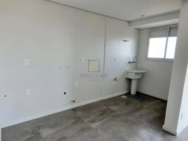 Imagem 6: Apto Pronto para Morar em Área Central com 03 Dorm e 02 Vagas de Garagem