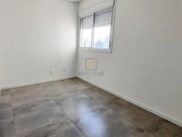 Imagem 9: Apto Pronto para Morar em Área Central com 03 Dorm e 02 Vagas de Garagem