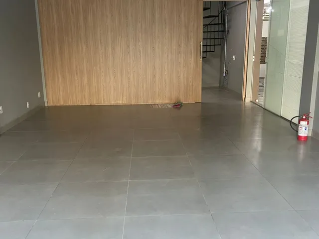 Imagem: Loja à venda no bairro Trindade - Florianópolis/SC